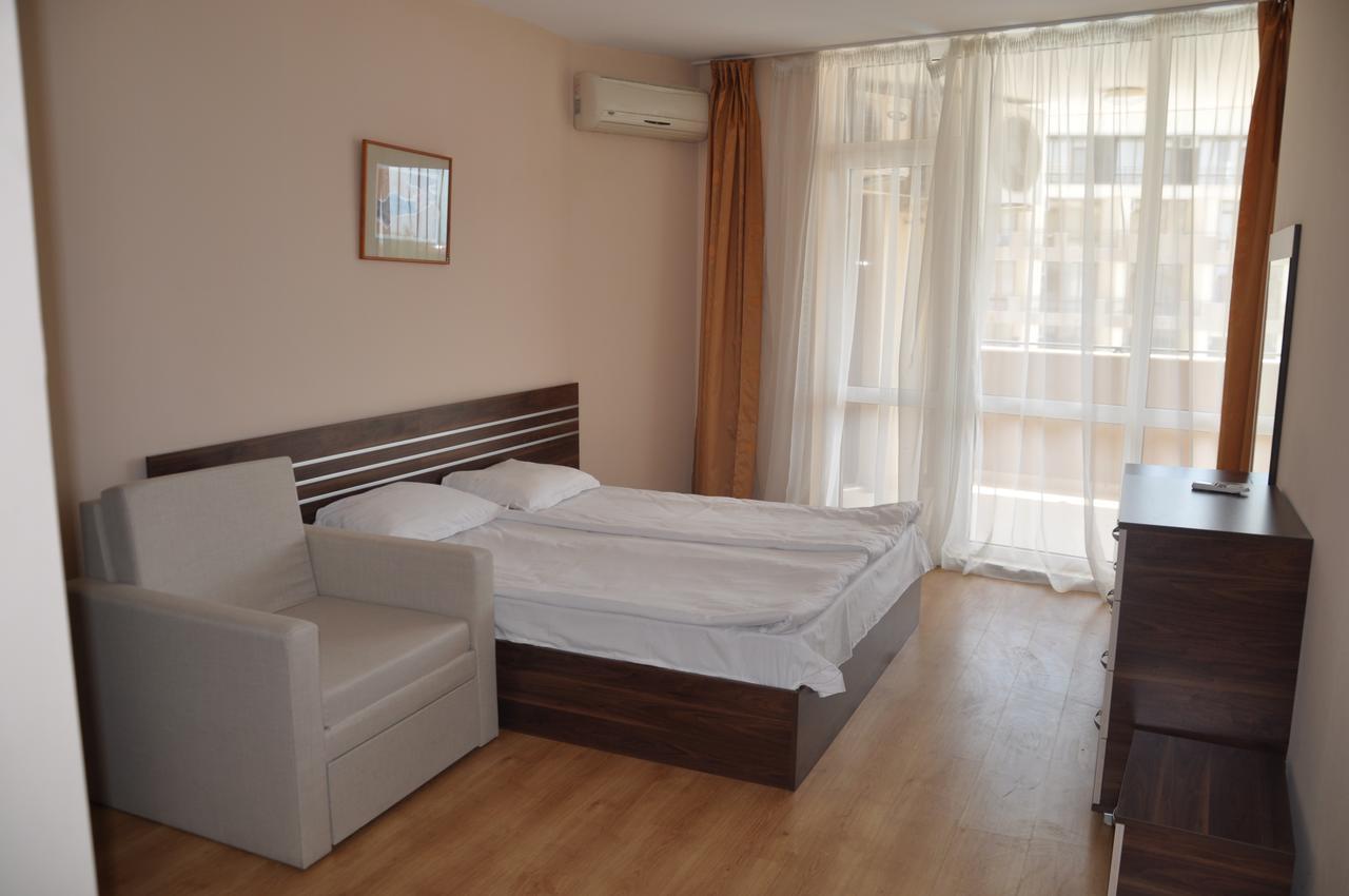 Luxor Apartments เปาโมเรีย ภายนอก รูปภาพ